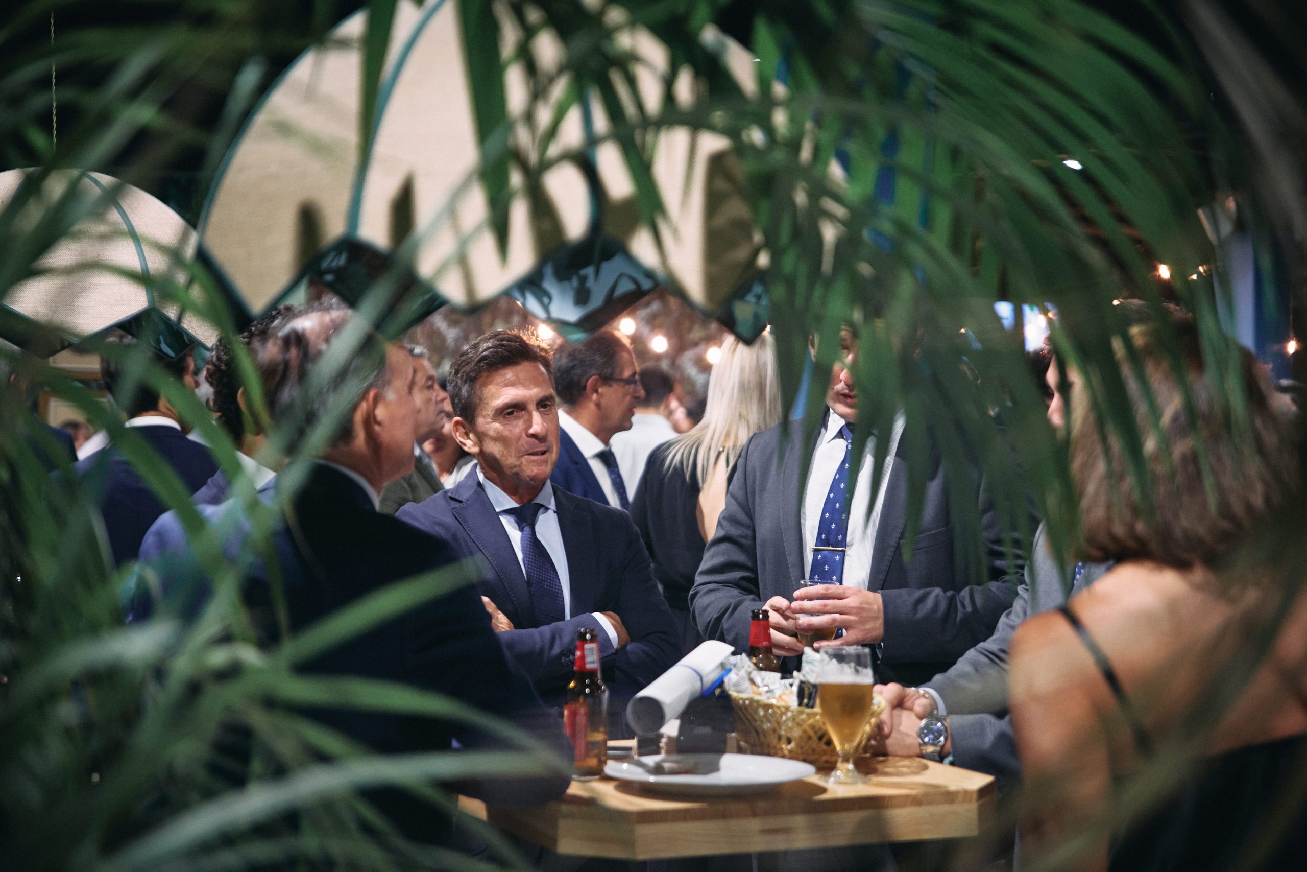 Guía sobre las tendencias de la cena de Navidad de las empresas